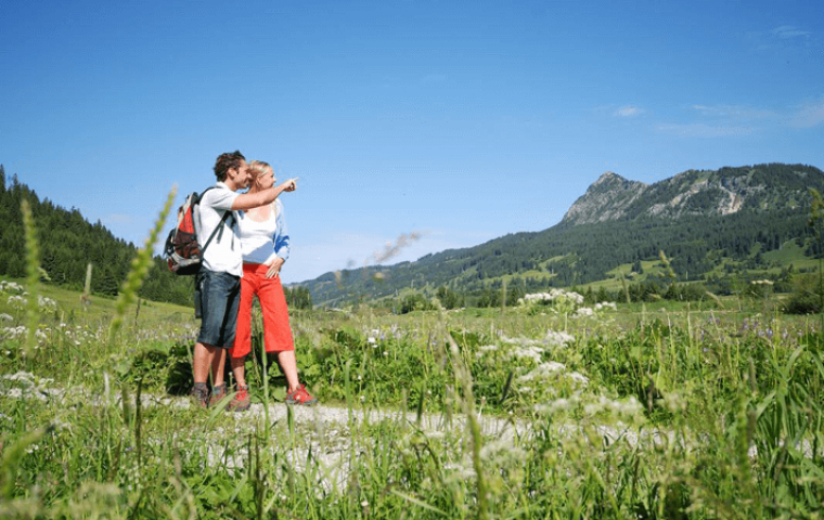 Wander-Pärrchen in Tirol
